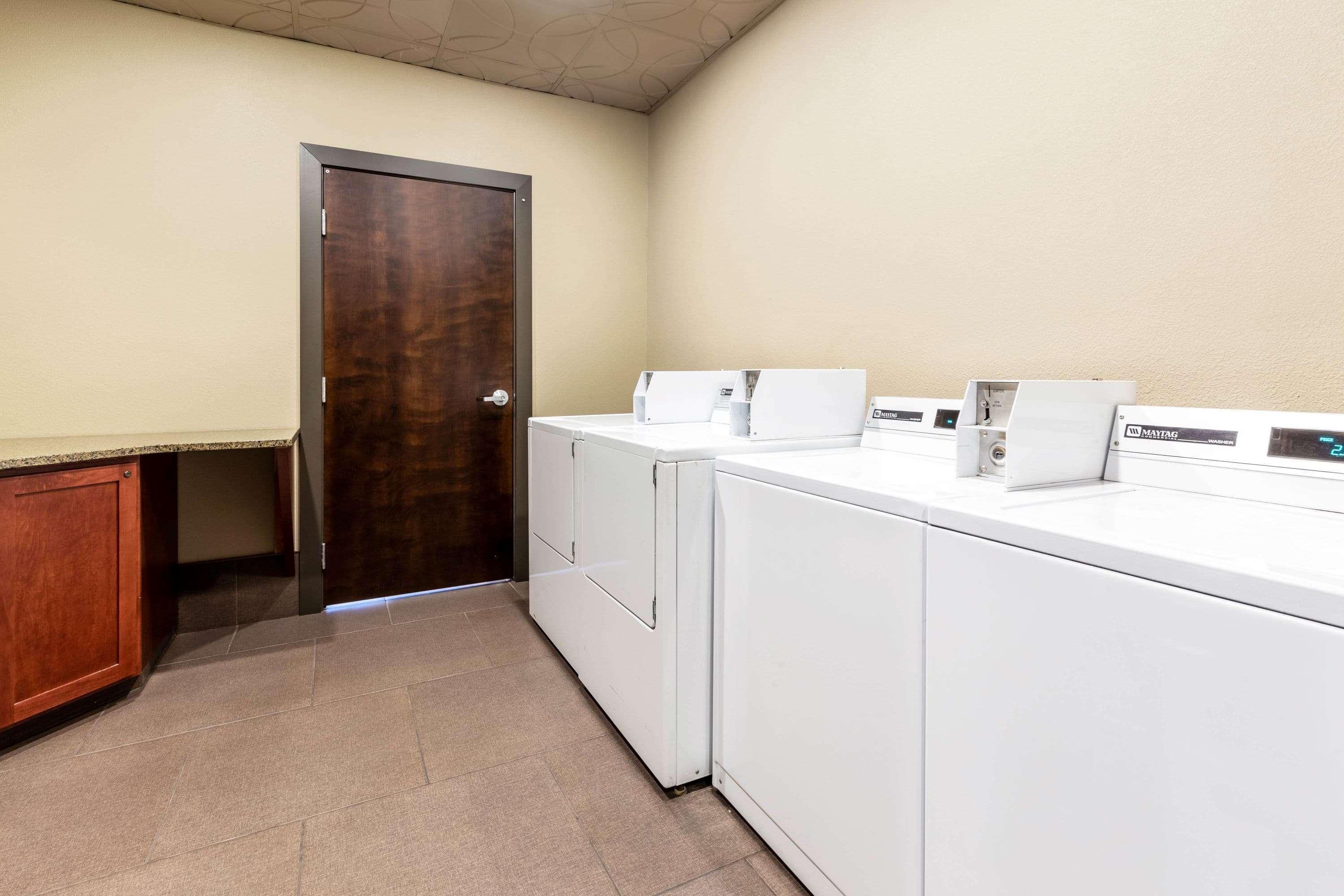 מלון La Quinta By Wyndham Seattle Downtown מראה חיצוני תמונה